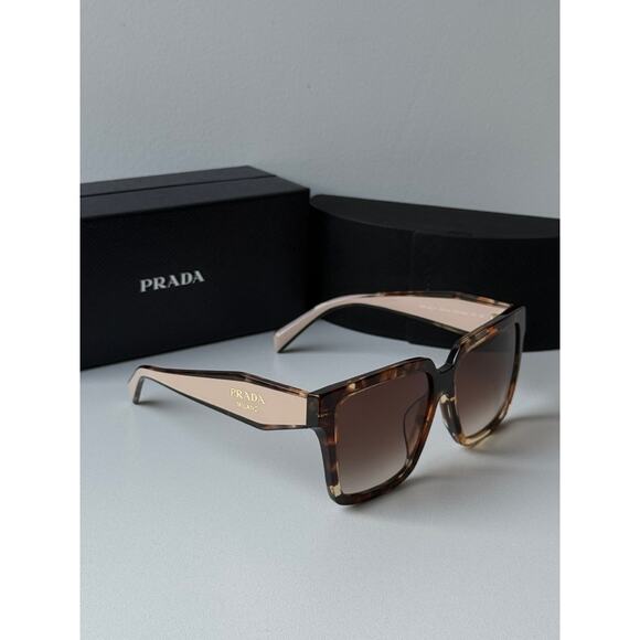 CNEW Prada PR24ZSF Sunglasses in Brown Powder - Picture 4 of 5